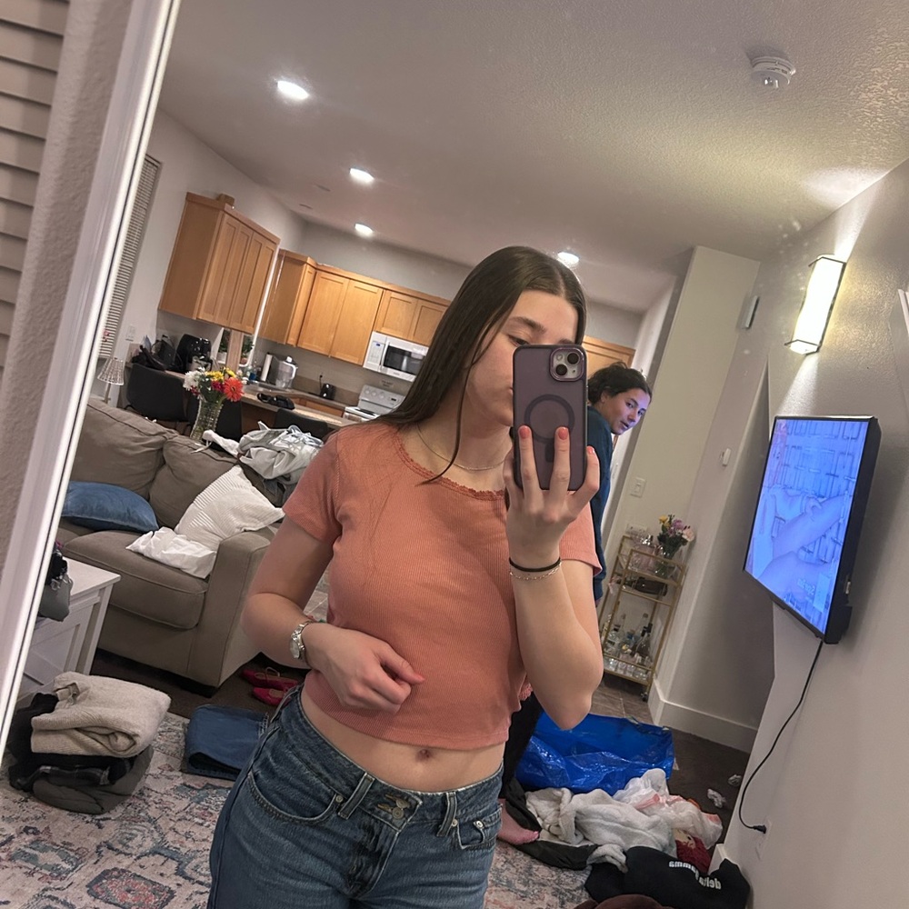 Peach Cropped T-Shirt